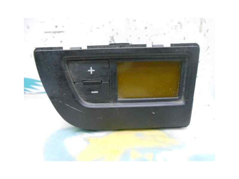 Recambio de mando climatizador para citroën c4 picasso sx referencia OEM IAM A83007600 965086887700 DENSO