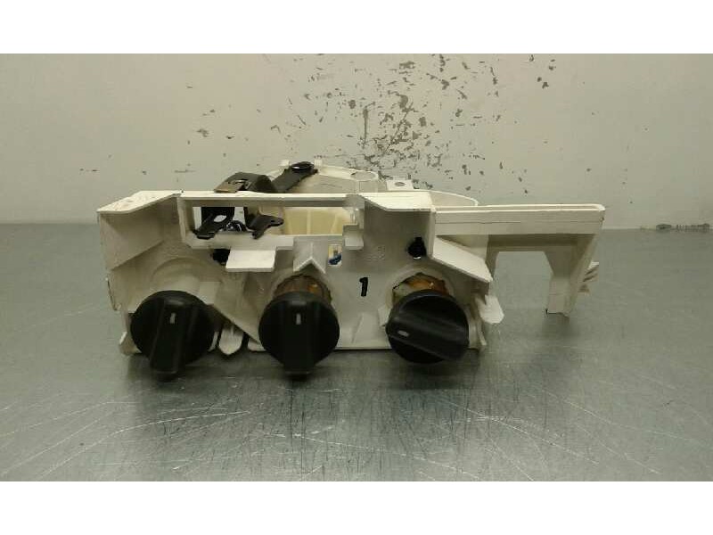 Recambio de mando calefaccion / aire acondicionado para toyota corolla (e11) referencia OEM IAM 1559112210 1000000265637 