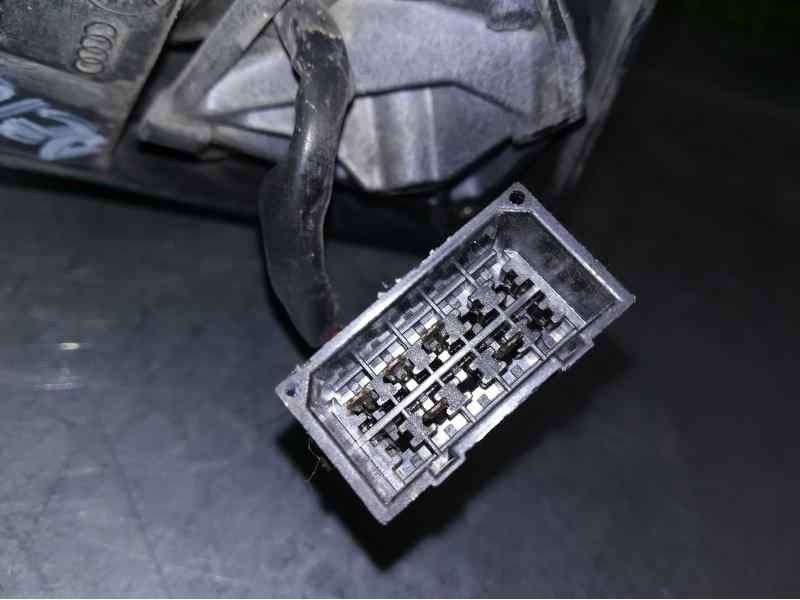 Recambio de retrovisor derecho para audi a4 berlina (b5) 1.9 tdi referencia OEM IAM  TAPA ROTA ELECTRICO 5 PINS