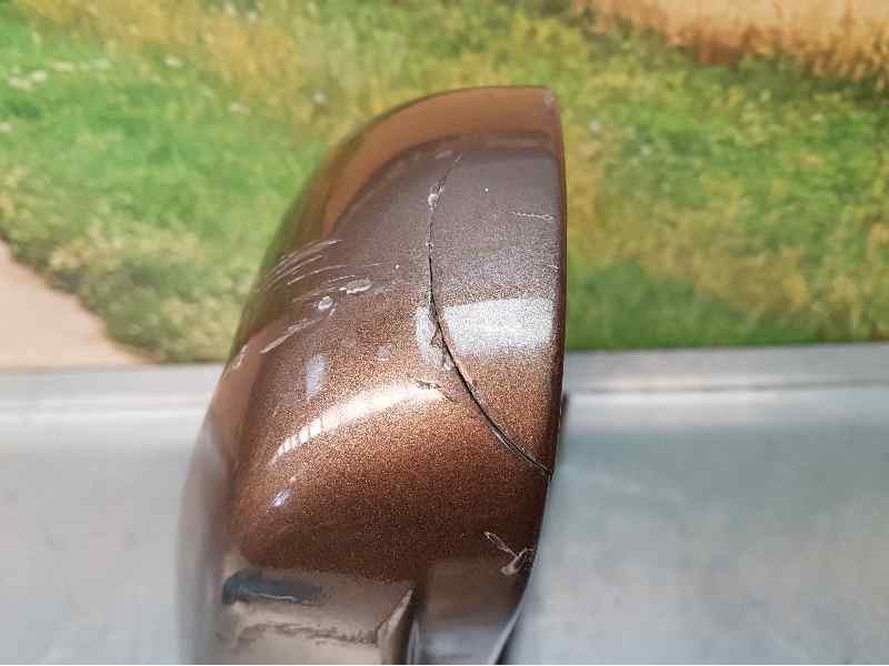 Recambio de retrovisor izquierdo para ssangyong kyron 200 xdi premium 4wd referencia OEM IAM  TOCADO, SIN CRISTAL ELECTRICO , SI