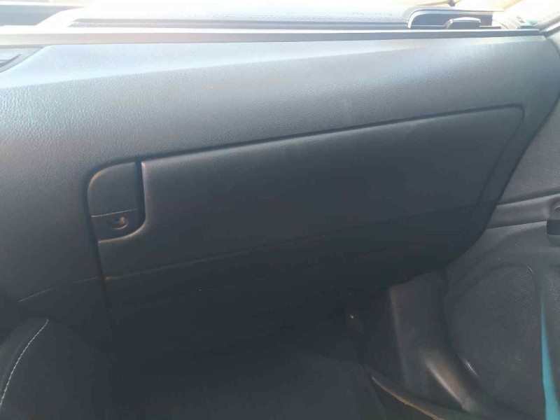 Recambio de guantera para lexus es 300h referencia OEM IAM 5550133250C2  