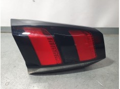 Recambio de piloto trasero izquierdo para peugeot 5008 gt line 1.5 hdi 130 cv referencia OEM IAM 9811027880  INTERIOR