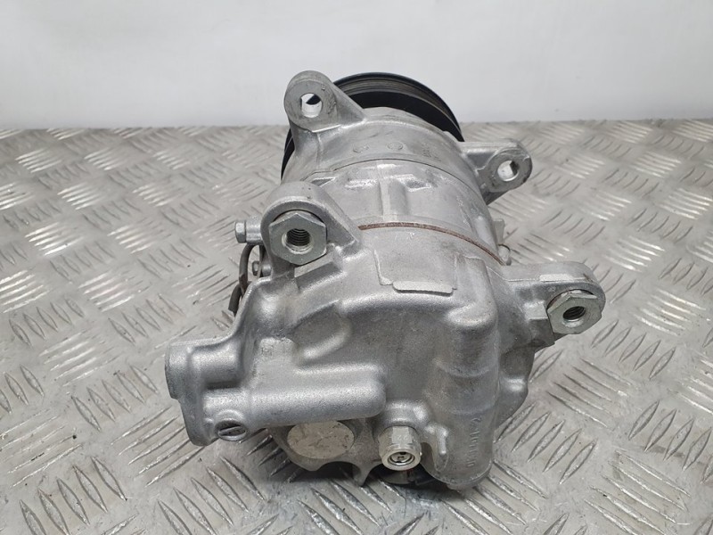 Recambio de compresor aire acondicionado para bmw serie 1 lim. (f40) 118d referencia OEM IAM 794879702 4471406332 DENSO