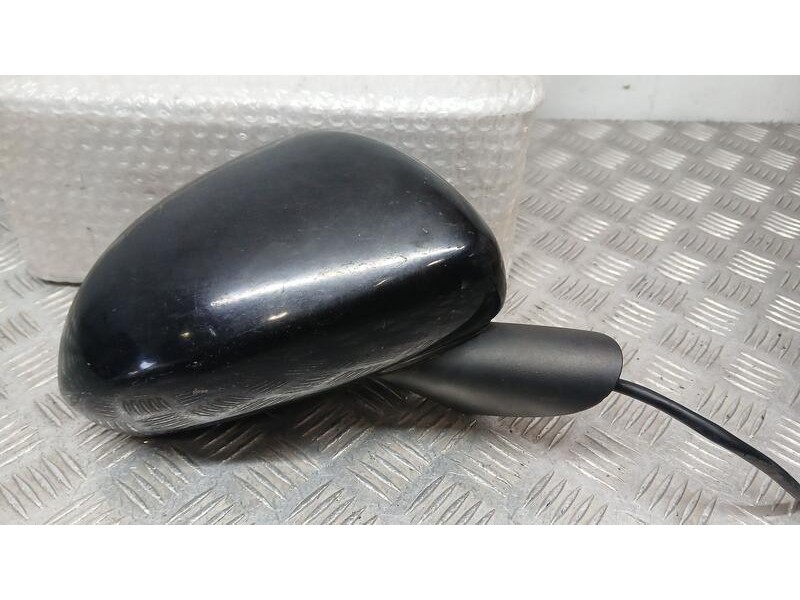 Recambio de retrovisor derecho para opel corsa d enjoy referencia OEM IAM 13187618 ELECTRICO, TOCADO 3 CABLES 