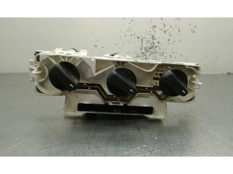 Recambio de mando calefaccion / aire acondicionado para toyota corolla (e11) referencia OEM IAM 5590002090 1000000265682 