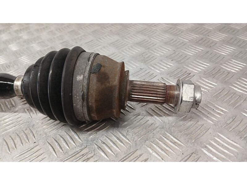 Recambio de transmision delantera derecha para opel corsa d enjoy referencia OEM IAM 13150503  