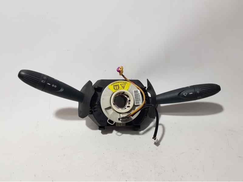 Recambio de mando luces y limpia para ford ka (ccu) urban referencia OEM IAM 7354736600 47143 