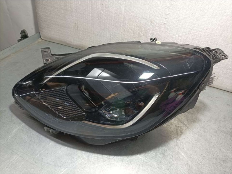 Recambio de faro izquierdo para ford puma st-line referencia OEM IAM L1TB13E015GH L90202380 VALEO ALGO ROZADO