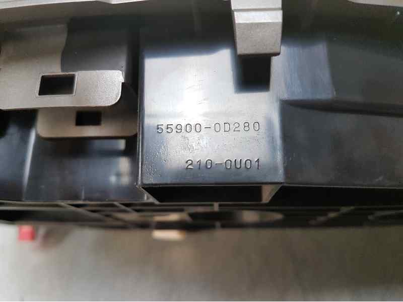 Recambio de mando climatizador para toyota yaris ts referencia OEM IAM 559000D280  