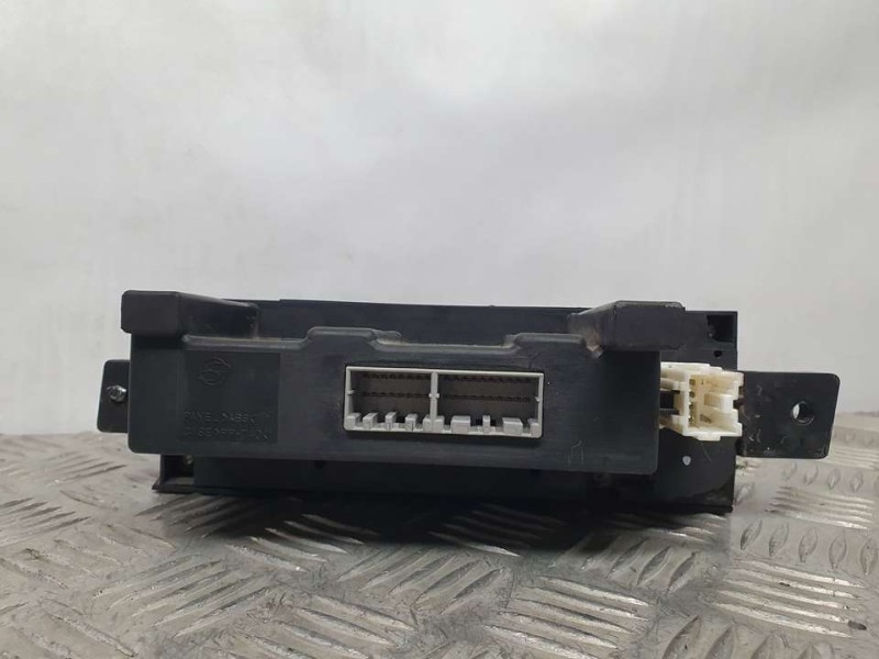 Recambio de mando climatizador para ssangyong kyron 200 xdi premium 4wd referencia OEM IAM 6870009020  