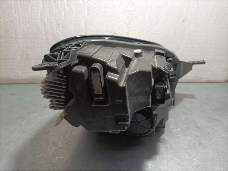 Recambio de faro izquierdo para ford puma st-line referencia OEM IAM L1TB13E015GH L90202380 VALEO ALGO ROZADO