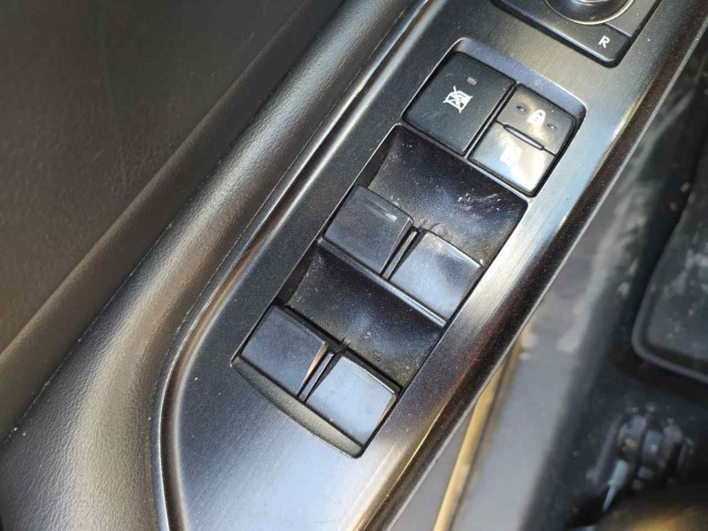 Recambio de mando elevalunas delantero izquierdo para lexus es 300h referencia OEM IAM 8404033180  