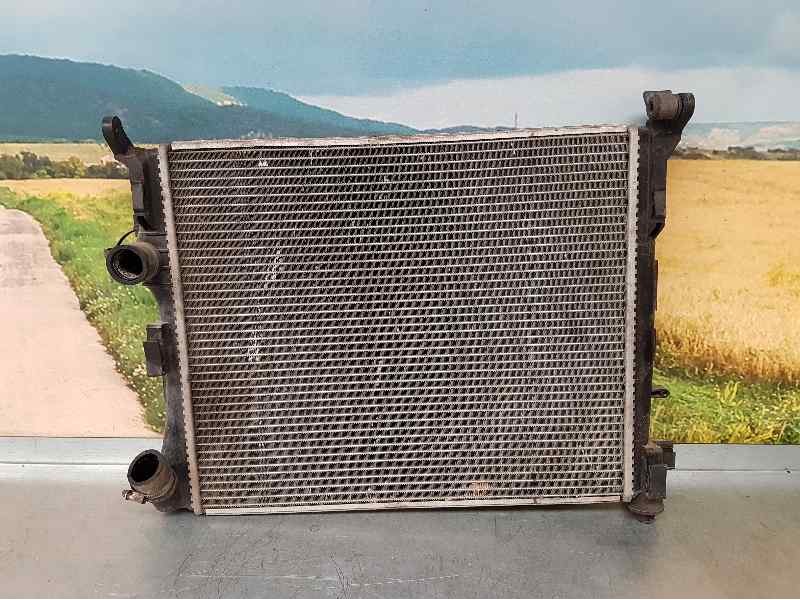 Recambio de radiador agua para renault clio ii fase ii (b/cb0) campus referencia OEM IAM 8200245596A 876676N VALEO