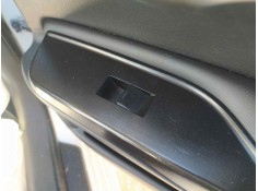 Recambio de mando elevalunas trasero derecho para lexus es 300h referencia OEM IAM 8481033140  