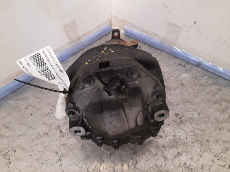 Recambio de diferencial trasero para mercedes-benz clase c (w203) sportcoupe c 220 cdi (la) (203.708) referencia OEM IAM A203350