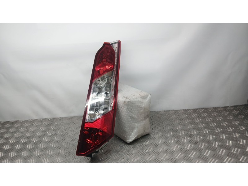 Recambio de piloto trasero derecho para ford transit connect monospace 1.6 tdci referencia OEM IAM DT1113404AC ROZADO VALEO 9001