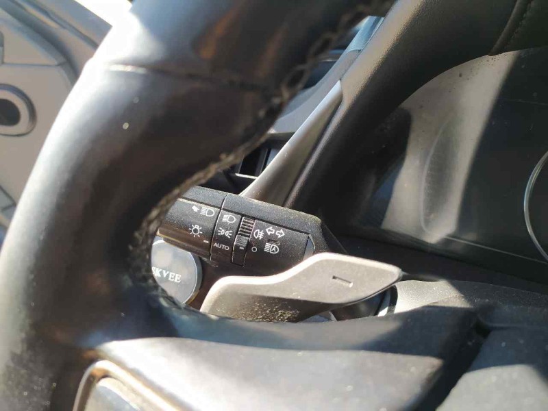 Recambio de mando luces y limpia para lexus es 300h referencia OEM IAM 8432911030 8432911030 LUCES   8465233640 LIMPIA 