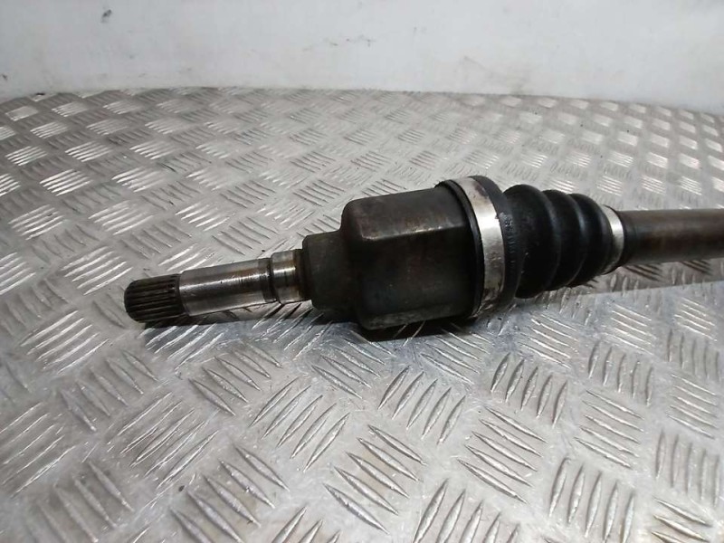 Recambio de transmision delantera derecha para peugeot 207 confort referencia OEM IAM 3273PZ  