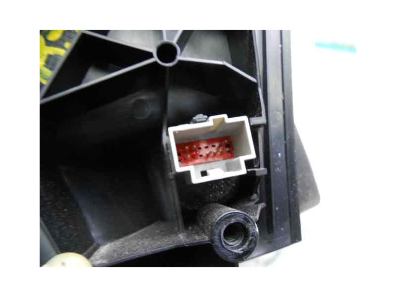 Recambio de retrovisor derecho para ford focus lim. (cb8) titanium referencia OEM IAM   SIN CARCASA