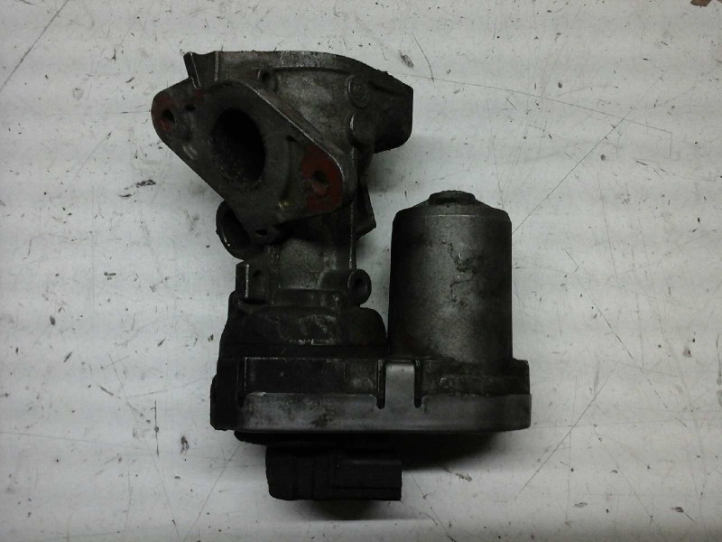 Recambio de valvula egr para peugeot 4007 2.2 hdi fap cat referencia OEM IAM   