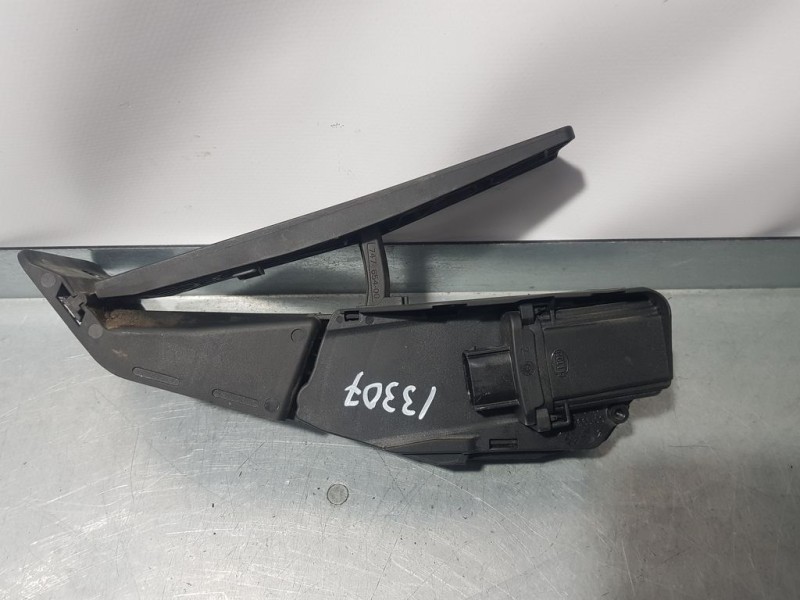 Recambio de potenciometro pedal para bmw serie 1 berlina (e81/e87) 118d referencia OEM IAM 3542678658901 6PV00937920 