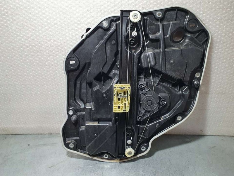 Recambio de elevalunas trasero izquierdo para bmw serie 1 lim. (f40) 118d referencia OEM IAM 5A02FA701 22975210 4WWA035 ELECTRIC