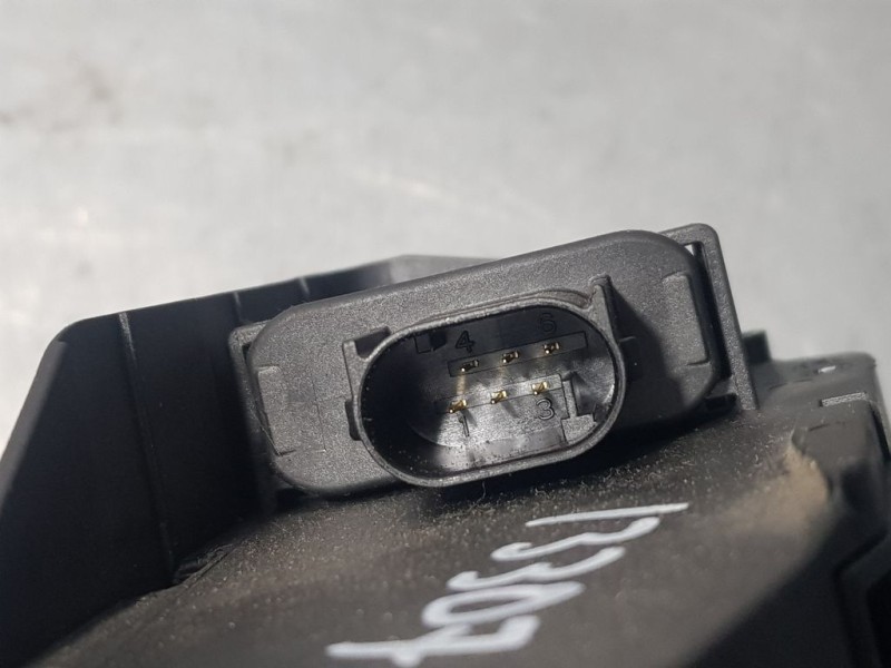 Recambio de potenciometro pedal para bmw serie 1 berlina (e81/e87) 118d referencia OEM IAM 3542678658901 6PV00937920 