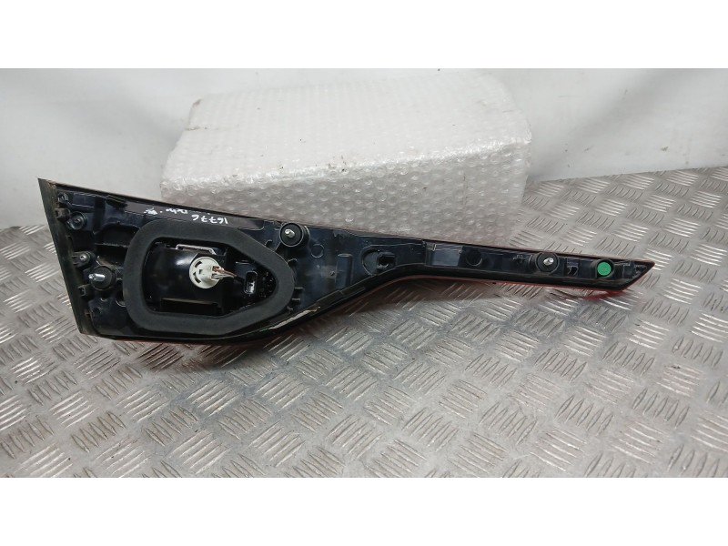 Recambio de piloto trasero derecho interior para renault talisman (lp_) 1.5 dci 110 referencia OEM IAM 265503924R  FR26470232