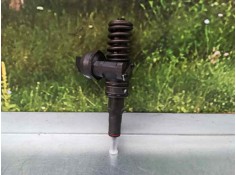 Recambio de inyector para seat leon (1p1) 1.9 tdi referencia OEM IAM 038130073AG 0414720215 BOSCH