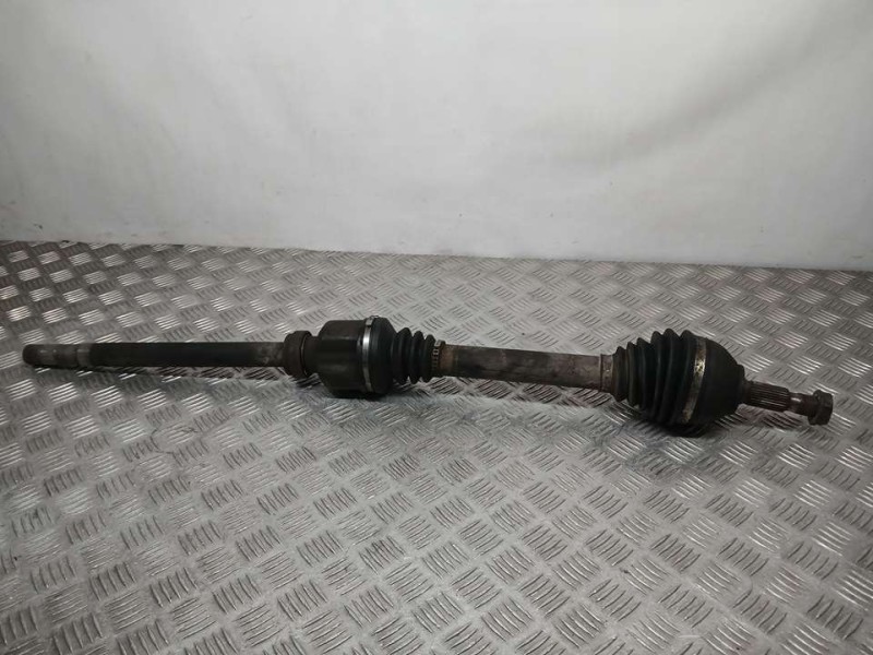 Recambio de transmision delantera derecha para peugeot 407 sw st sport referencia OEM IAM 4510DRC  