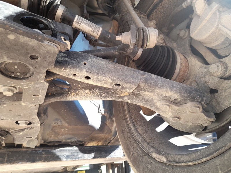 Recambio de brazo suspension inferior delantero izquierdo para peugeot 508 sw ii (fc_, fj_, f4_) 2.0 bluehdi 160 referencia OEM 