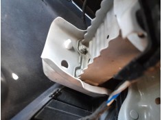 Recambio de refuerzo paragolpes delantero para toyota yaris (_p13_) 1.5 (nsp131_) referencia OEM IAM 520210D070  