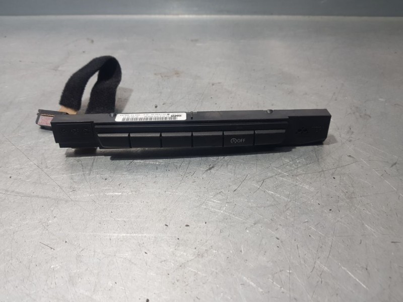 Recambio de mando multifuncion para bmw serie 1 berlina (e81/e87) 118d referencia OEM IAM 6131397091905 03744650 