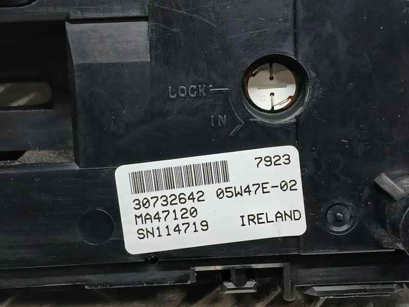 Recambio de mando radio para volvo xc90 d5 kinetic (5 asientos) (136kw) referencia OEM IAM 30732642  