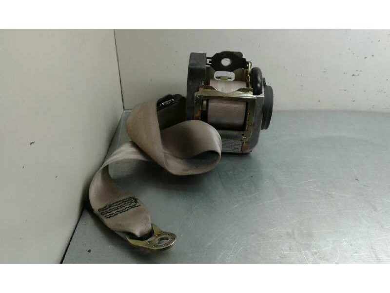 Recambio de pretensor airbag derecho para volkswagen passat variant (3b5) 1.9 tdi referencia OEM IAM 3B1857706B  