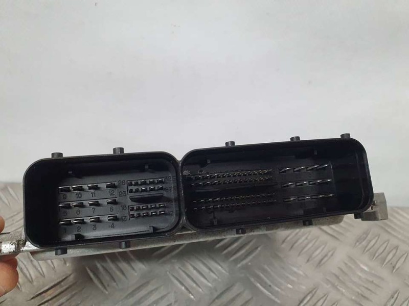 Recambio de centralita check control para hyundai ioniq style elektro referencia OEM IAM 954412BAR0 A3C0225650001 CONTINENTAL