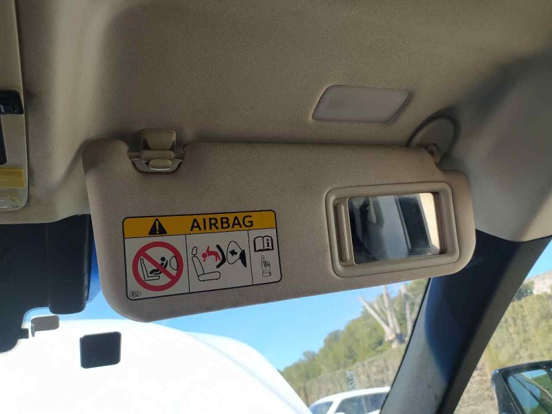 Recambio de parasol derecho para lexus es 300h referencia OEM IAM 7431033E70A0  