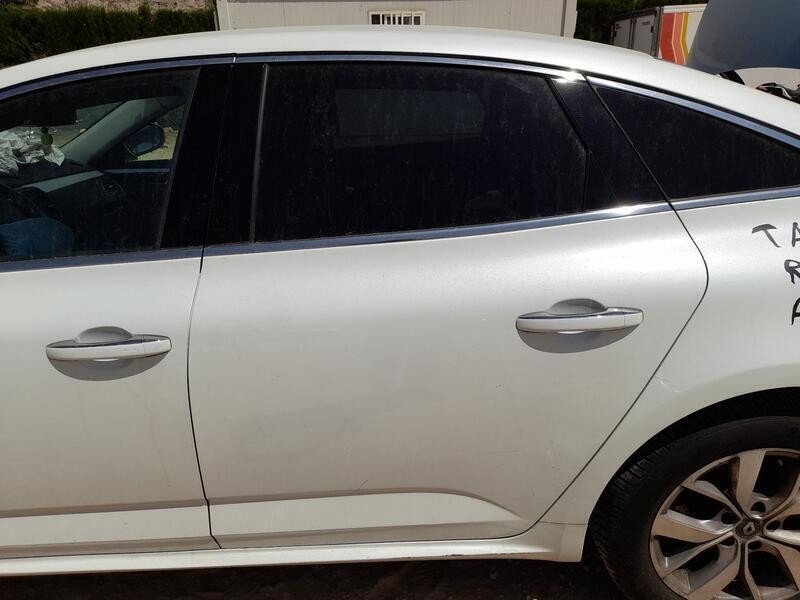 Recambio de puerta trasera izquierda para renault talisman (lp_) 1.5 dci 110 referencia OEM IAM 821015974R ROZADA 
