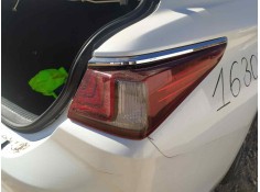 Recambio de piloto trasero derecho para lexus es 300h referencia OEM IAM 8155133590  