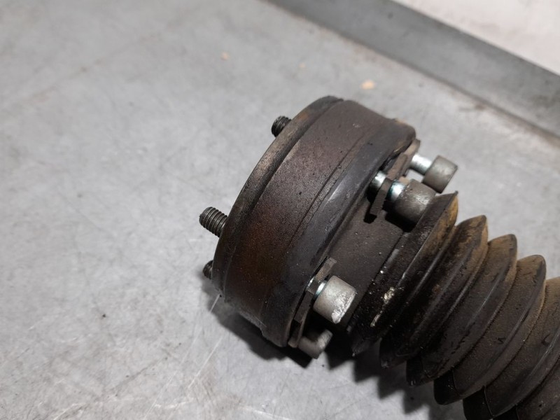 Recambio de transmision delantera izquierda para volkswagen polo (9n1) highline referencia OEM IAM SIN REF  