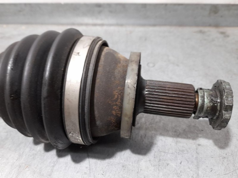 Recambio de transmision delantera izquierda para volkswagen polo (9n1) highline referencia OEM IAM SIN REF  