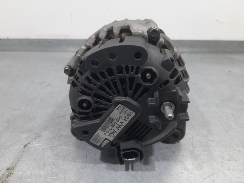 Recambio de alternador para audi a5 (8t3) 2.7 tdi referencia OEM IAM 059903016J TG15C095 VALEO