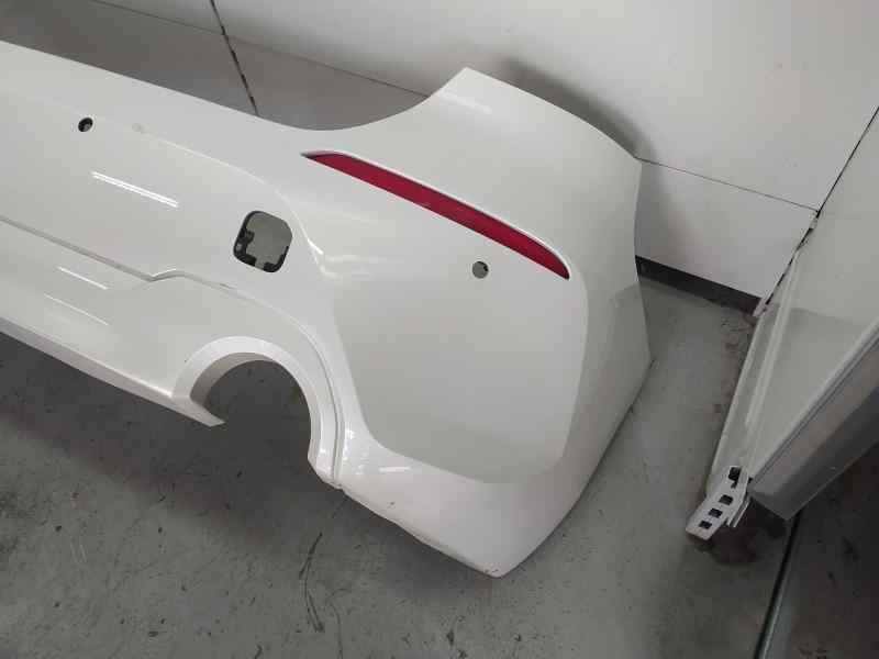 Recambio de paragolpes trasero para bmw serie 1 lim. (f40) 118d referencia OEM IAM 51129464578  
