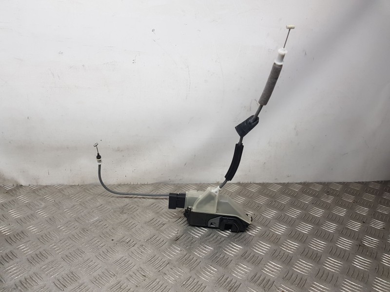 Recambio de cerradura puerta delantera derecha para peugeot 208 ii (ub_, up_, uw_, uj_) 1.5 bluehdi 100 referencia OEM IAM 98444