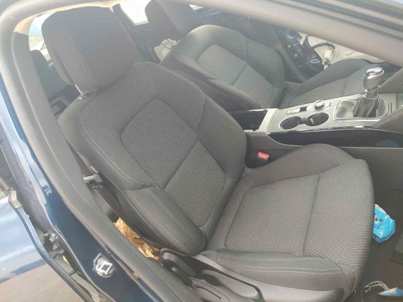 Recambio de asiento delantero derecho para renault talisman executive referencia OEM IAM   C/ AIRBAG