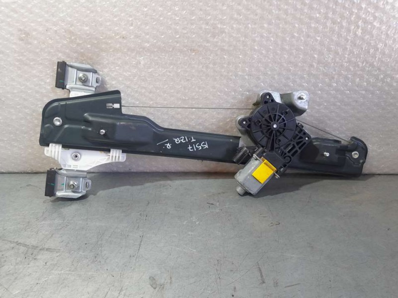 Recambio de elevalunas trasero izquierdo para ssangyong tivoli line 4x2 referencia OEM IAM 7331135000  ELECTRICO 2 PINES