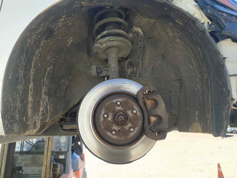 Recambio de plastico pase rueda del. dch. para lexus es 300h referencia OEM IAM 5380733010  