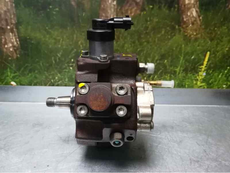 Recambio de bomba inyeccion para peugeot 1007 1.4 hdi referencia OEM IAM 9656300380 0445010102 BOSCH