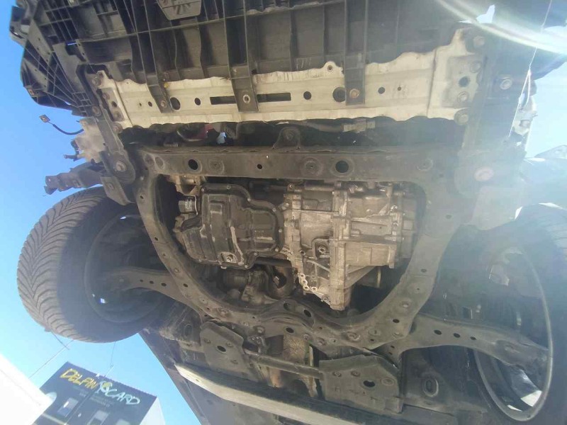 Recambio de puente delantero para lexus es 300h referencia OEM IAM 5110033130  