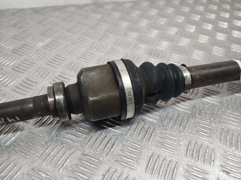 Recambio de transmision delantera derecha para peugeot 308 confort referencia OEM IAM 9661107280  